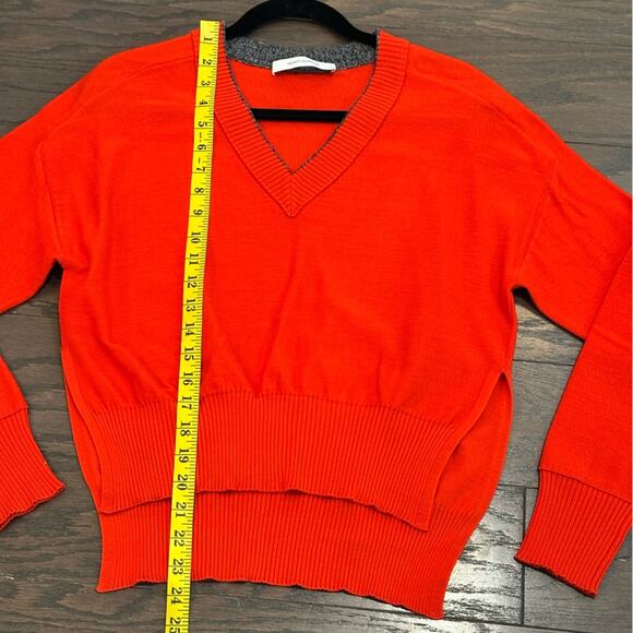 Cedric Charlier Red Wool Sweater - Asymmetrical Hem - V Neck Size 8 - Picture 5 of 10